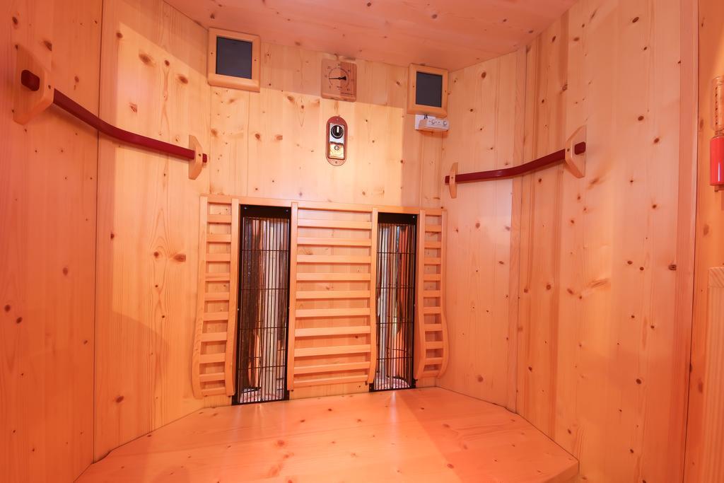 Haus Spieleck Bed & Breakfast Saalbach-Hinterglemm Exterior foto
